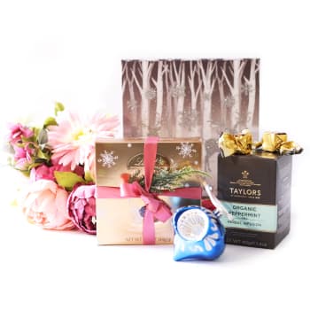 Happy Christmas Gift Basket – view 2