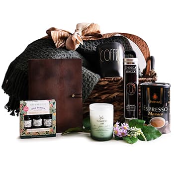 The Best Friend Basket – view 2