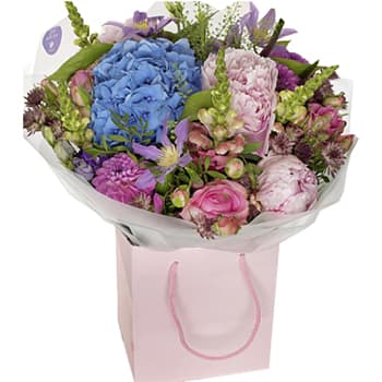 Peonies and Hydrangeas – view 2